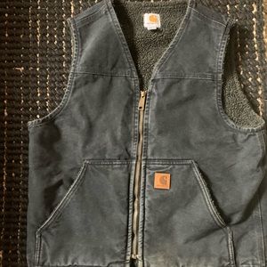 Men’s Carhartt Vest • medium